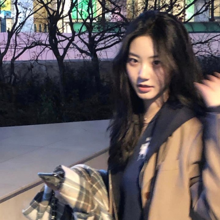 爱谁谁
